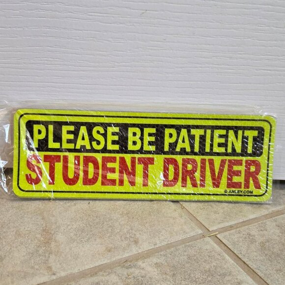 NEW Student Driver Magnet Sign (4 total) - Picture 6 of 12